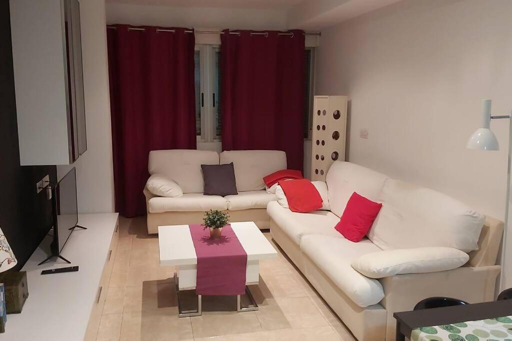 El Estudio De Inma Burriana
